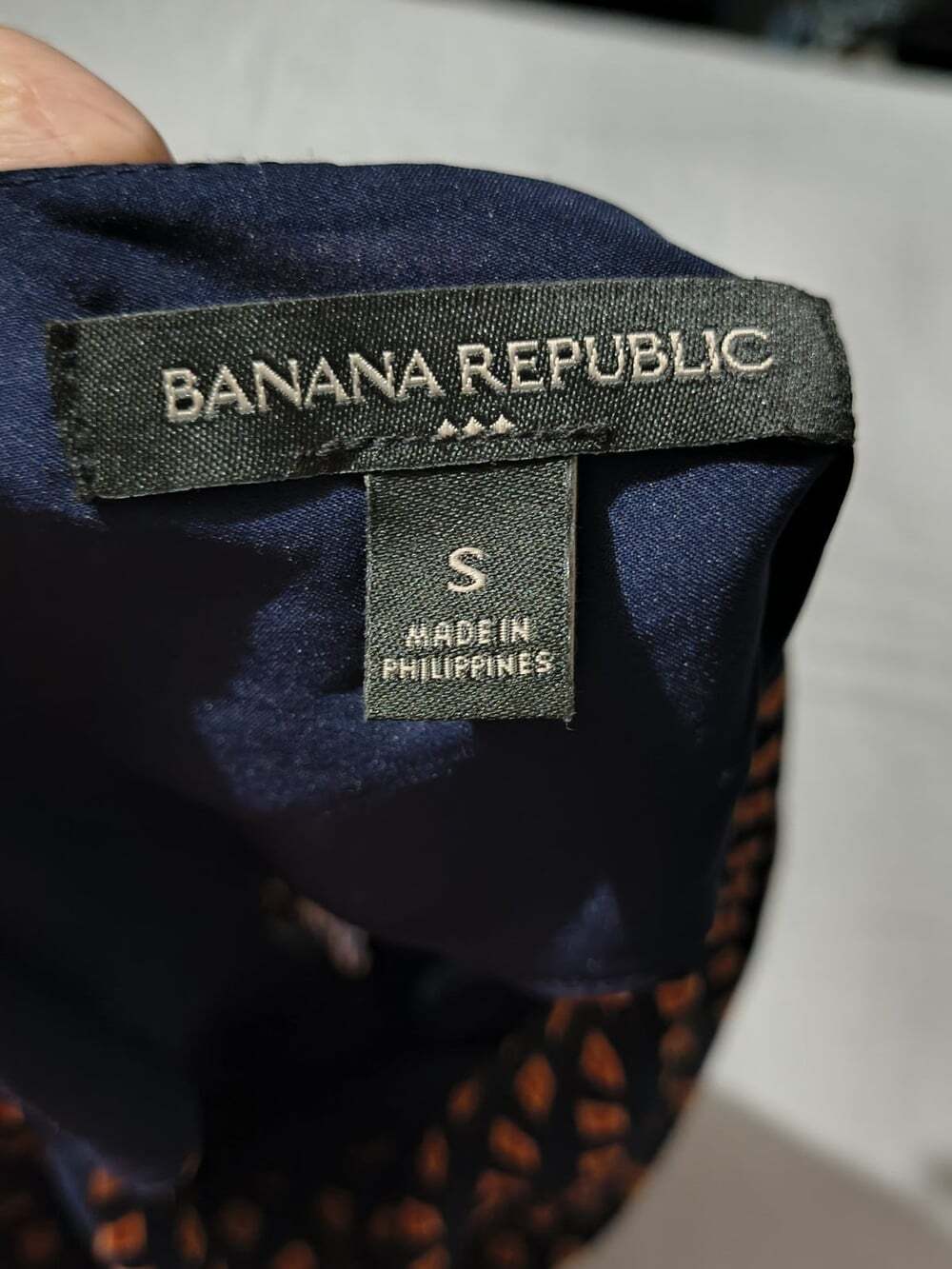 Banana Republic Women's Size S Sleeveless Halter Blouse Navy Orange Geometric - Picture 6 of 10